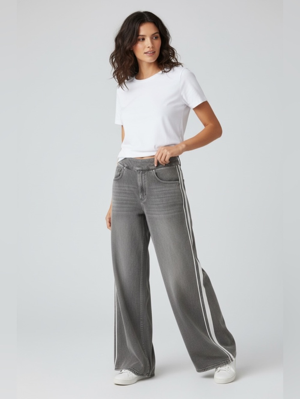 Halara Flex NWT High Waisted Stripe Wide Leg Flowy Jean Women’s Size 3X